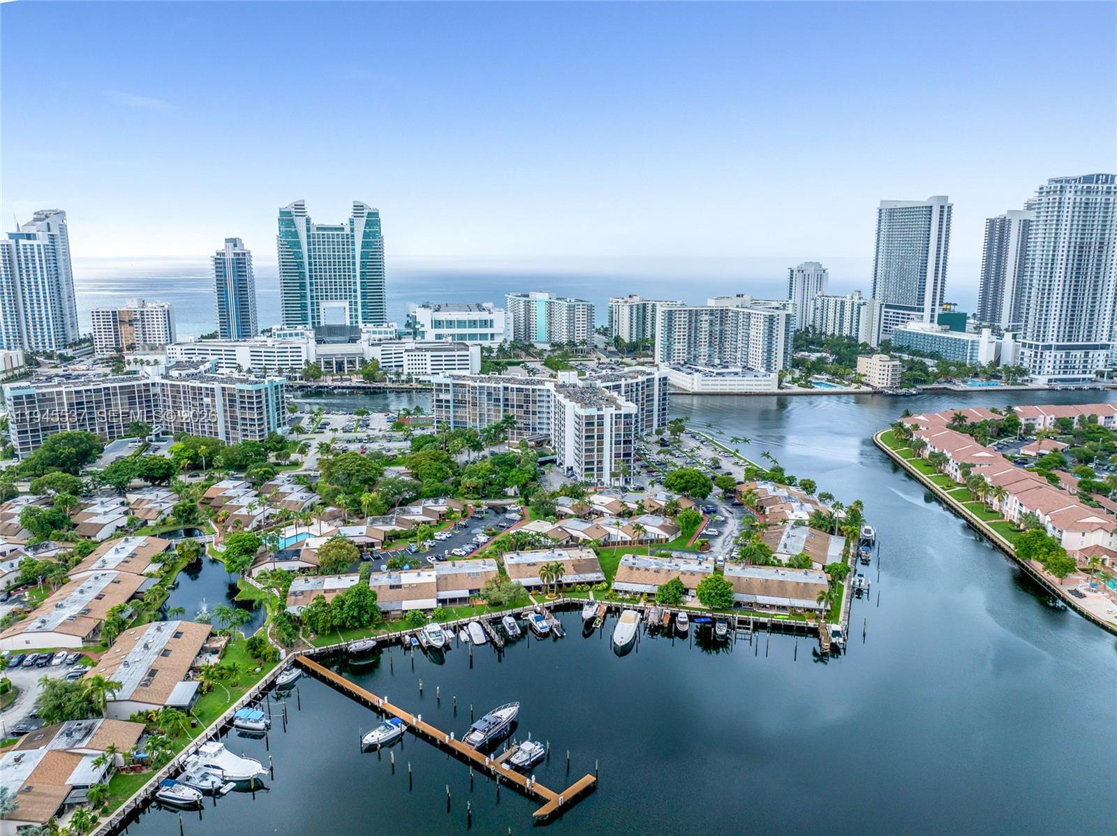 OLYMPUS CONDO PHASE - Residential