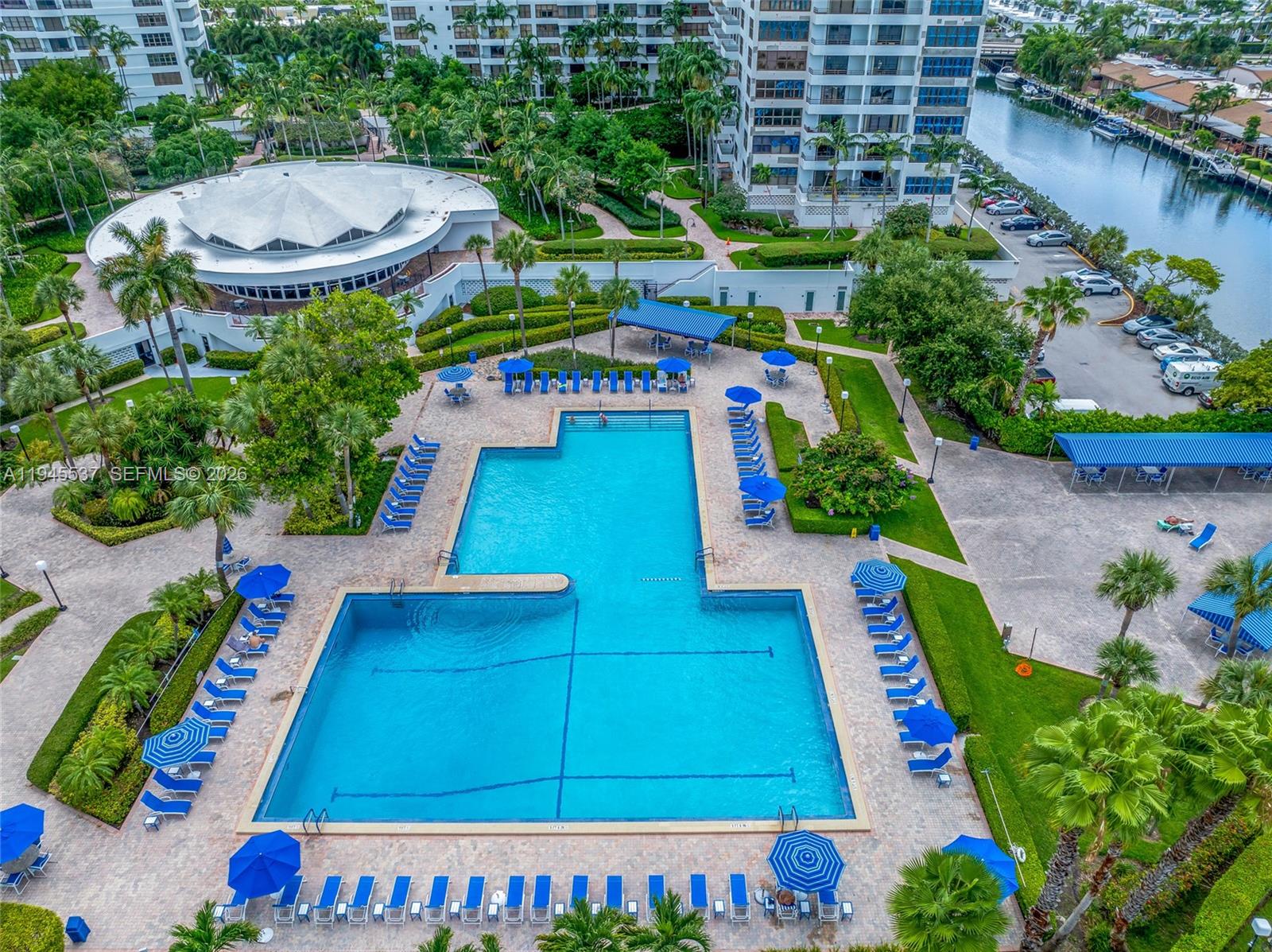 OLYMPUS CONDO PHASE - Residential