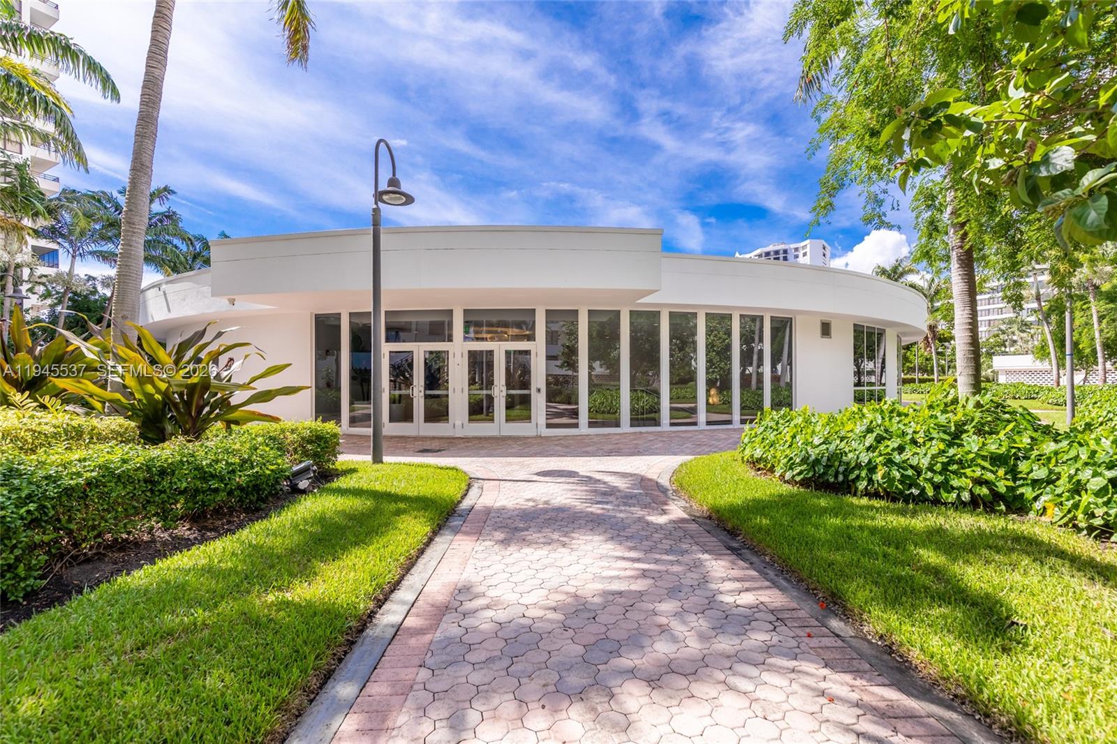 OLYMPUS CONDO PHASE - Residential