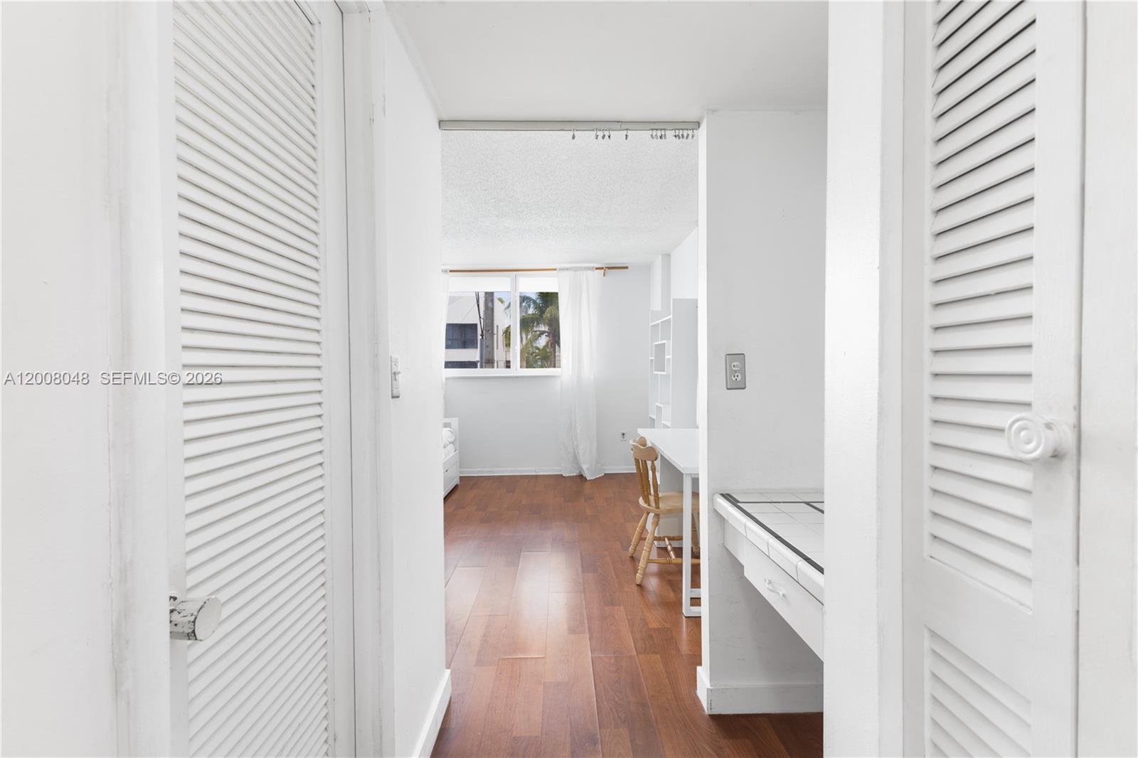 OCEAN POINT CONDO - Residential