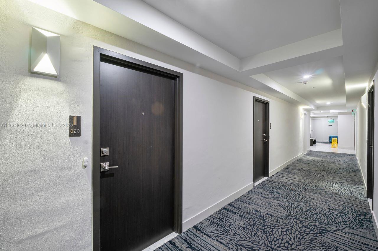 GABLES WATERWAY TOWERS CO - Residential
