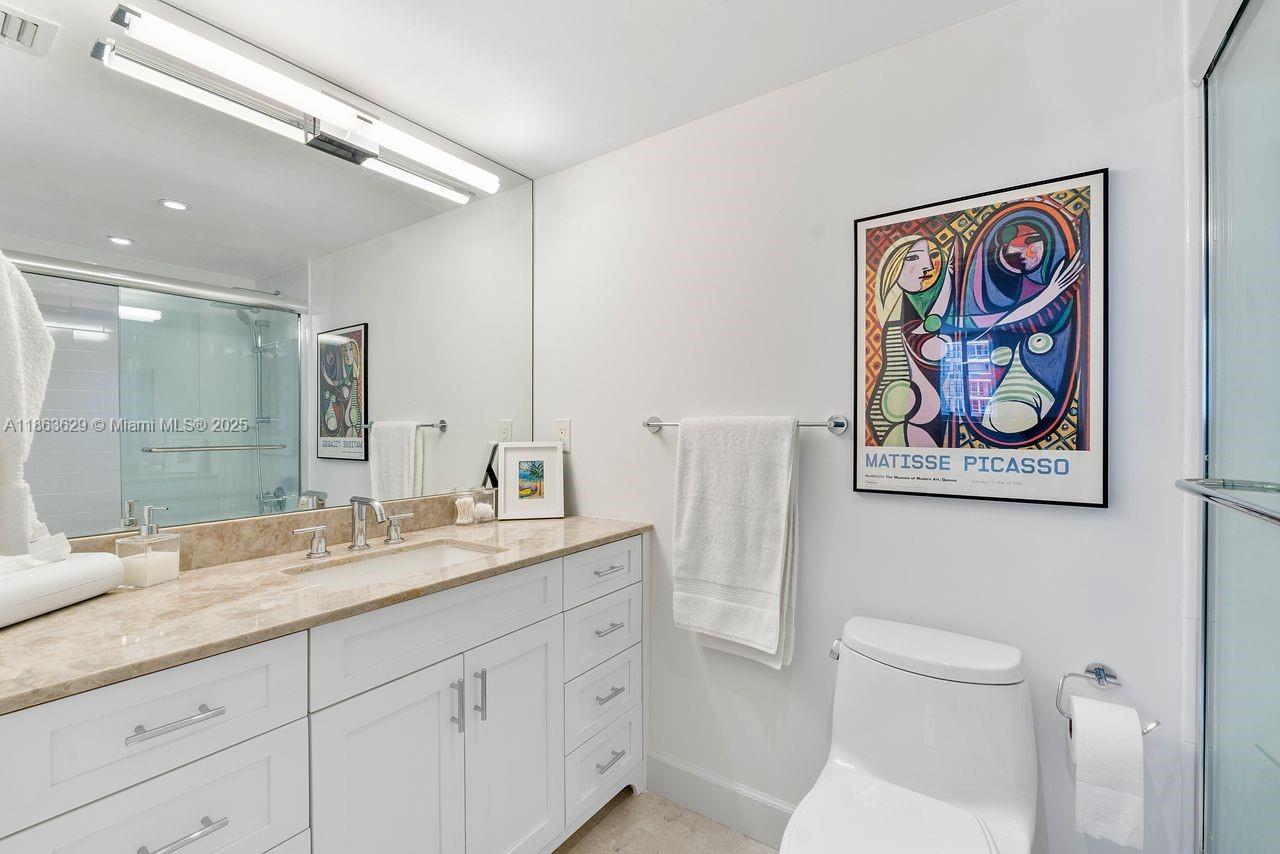 GABLES WATERWAY TOWERS CO - Residential