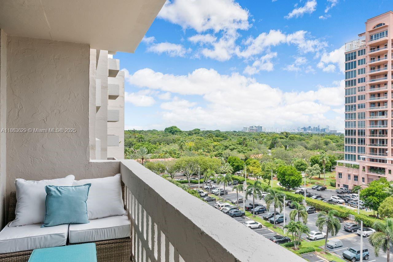 GABLES WATERWAY TOWERS CO - Residential