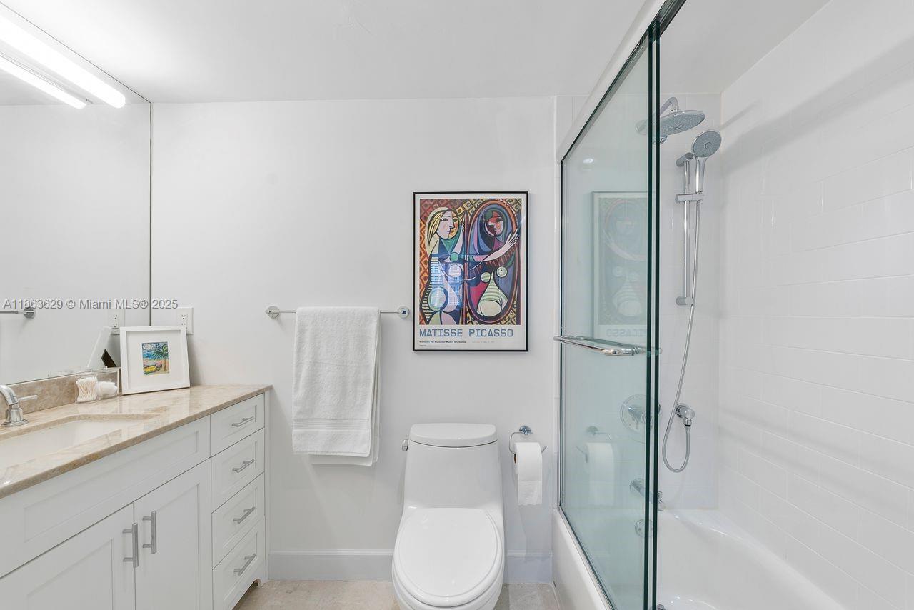 GABLES WATERWAY TOWERS CO - Residential
