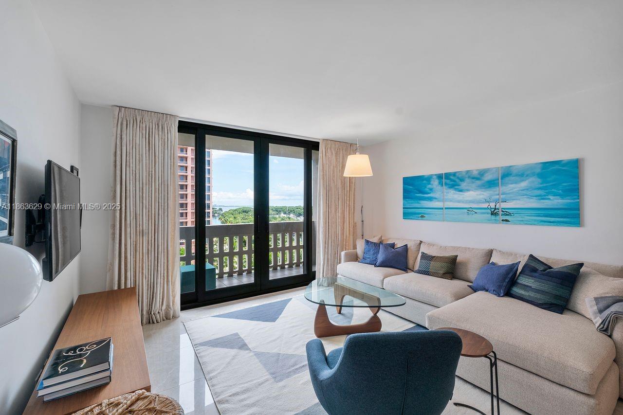 GABLES WATERWAY TOWERS CO - Residential