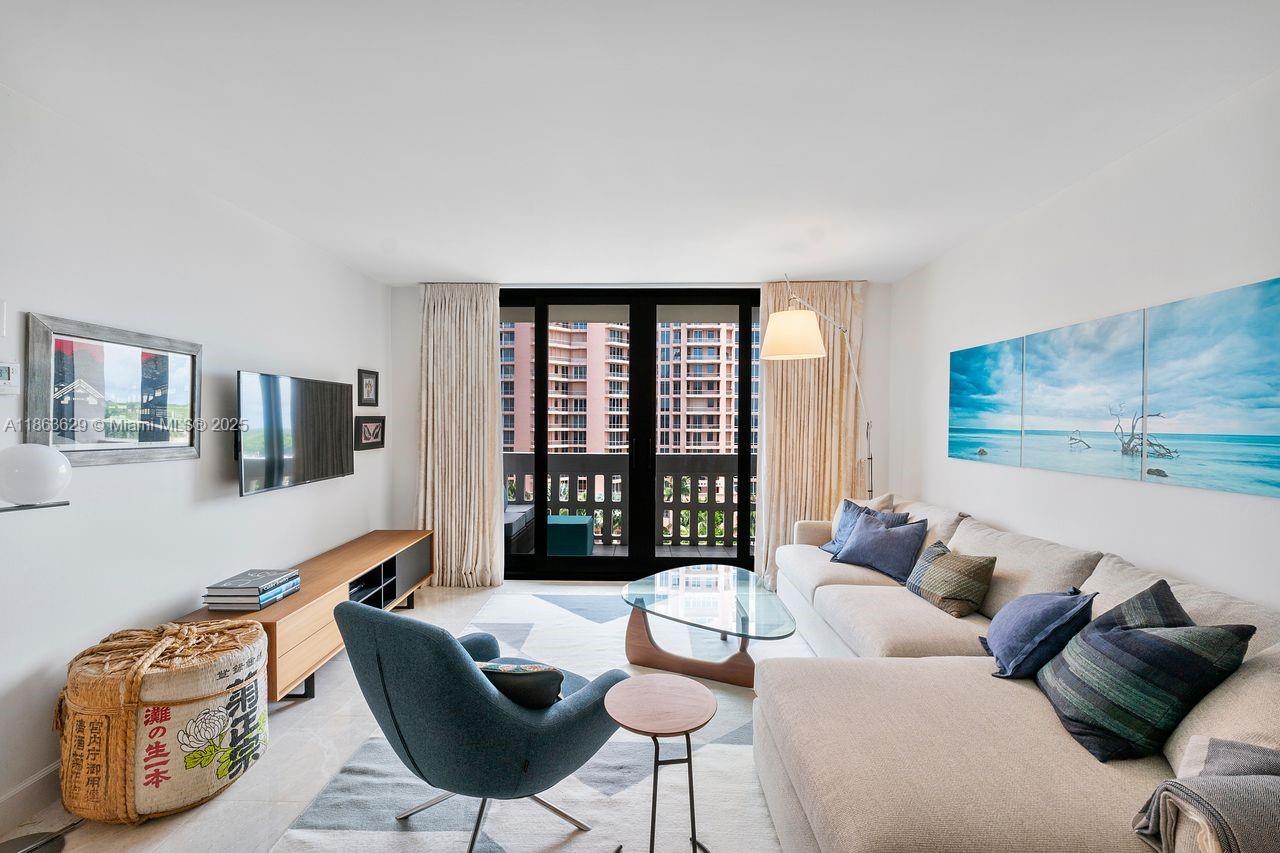 GABLES WATERWAY TOWERS CO - Residential