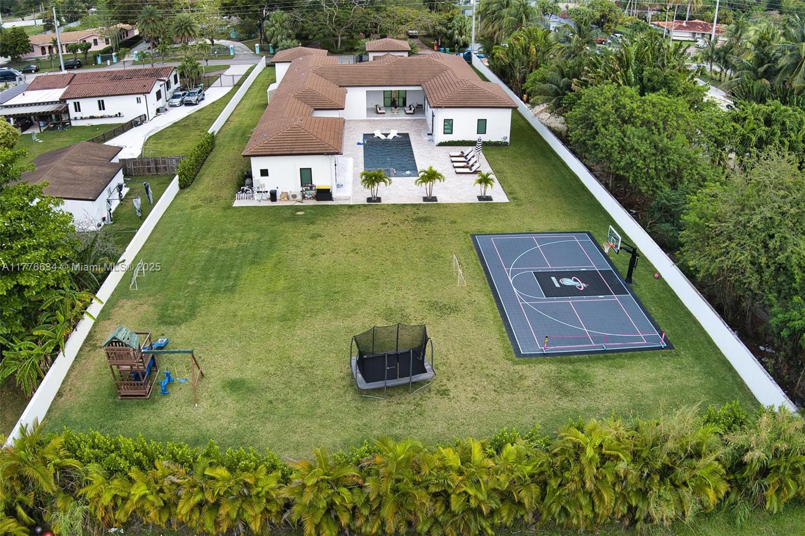 80 NW 129th Ave