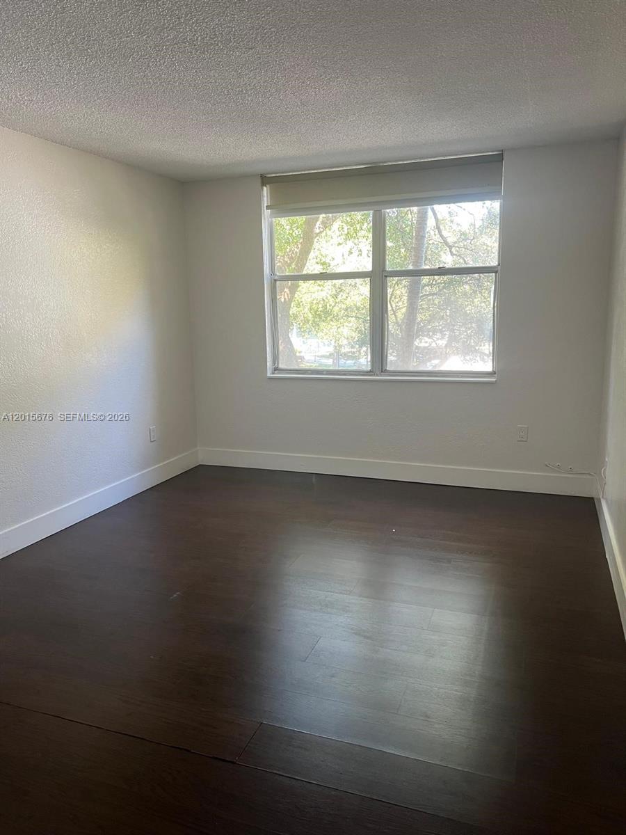 BAYVIEW PALM CONDO - Residential