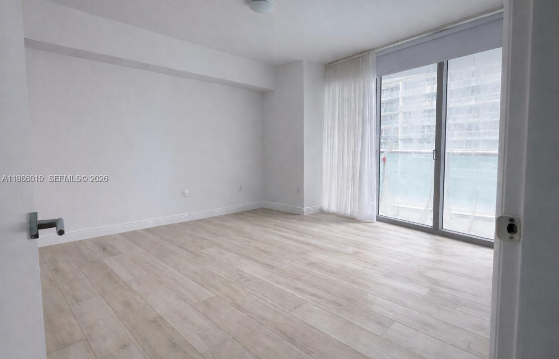 475 Brickell Ave 1711