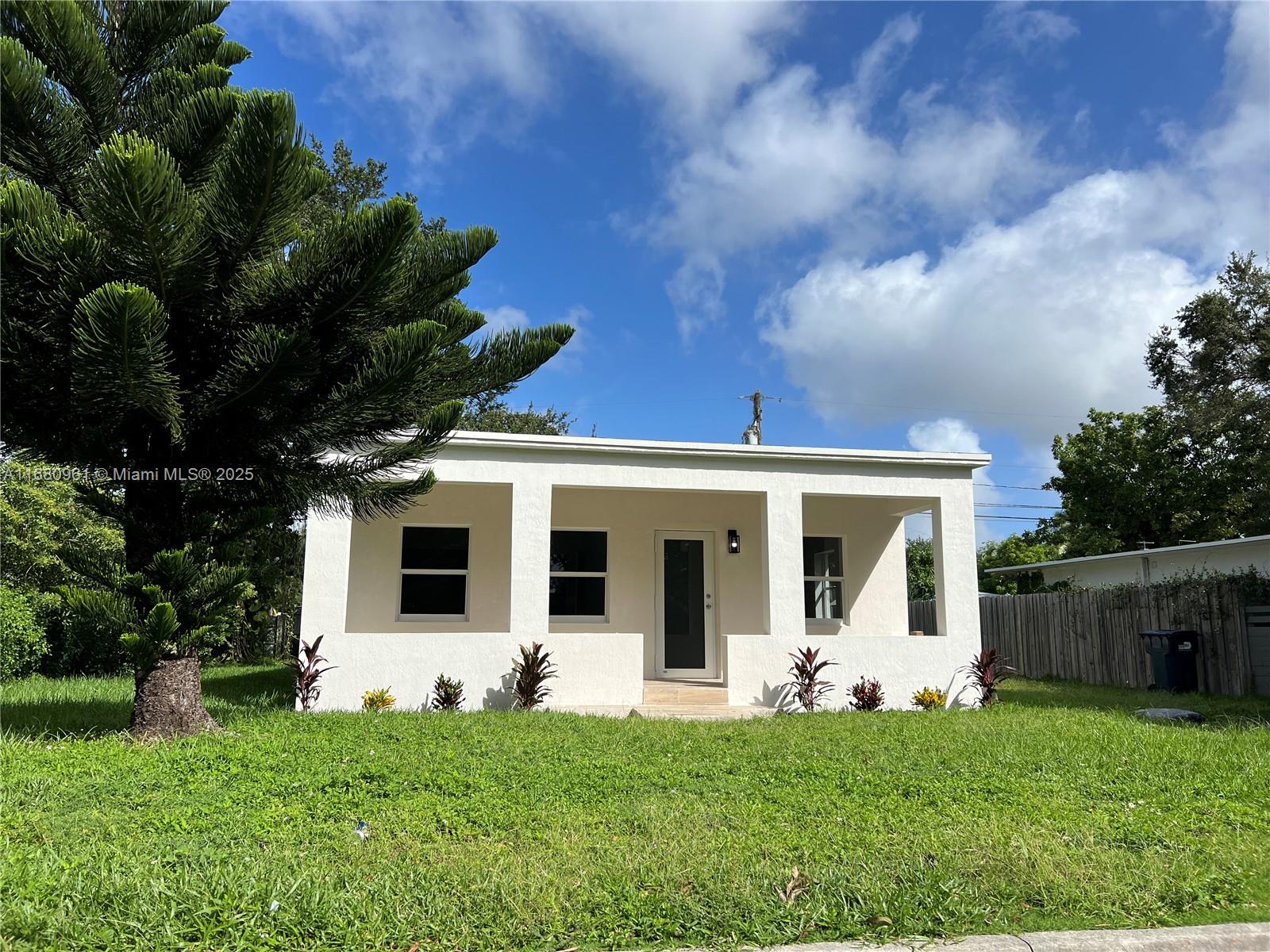 5931 SW 62nd Ter
