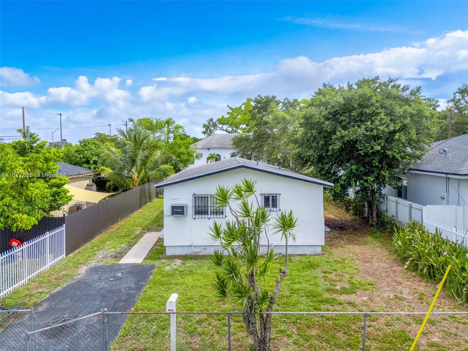 2135 NW 154th St