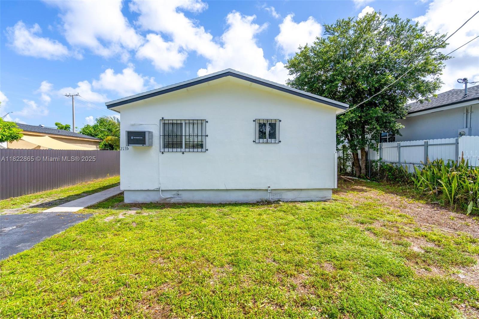 2135 NW 154th St
