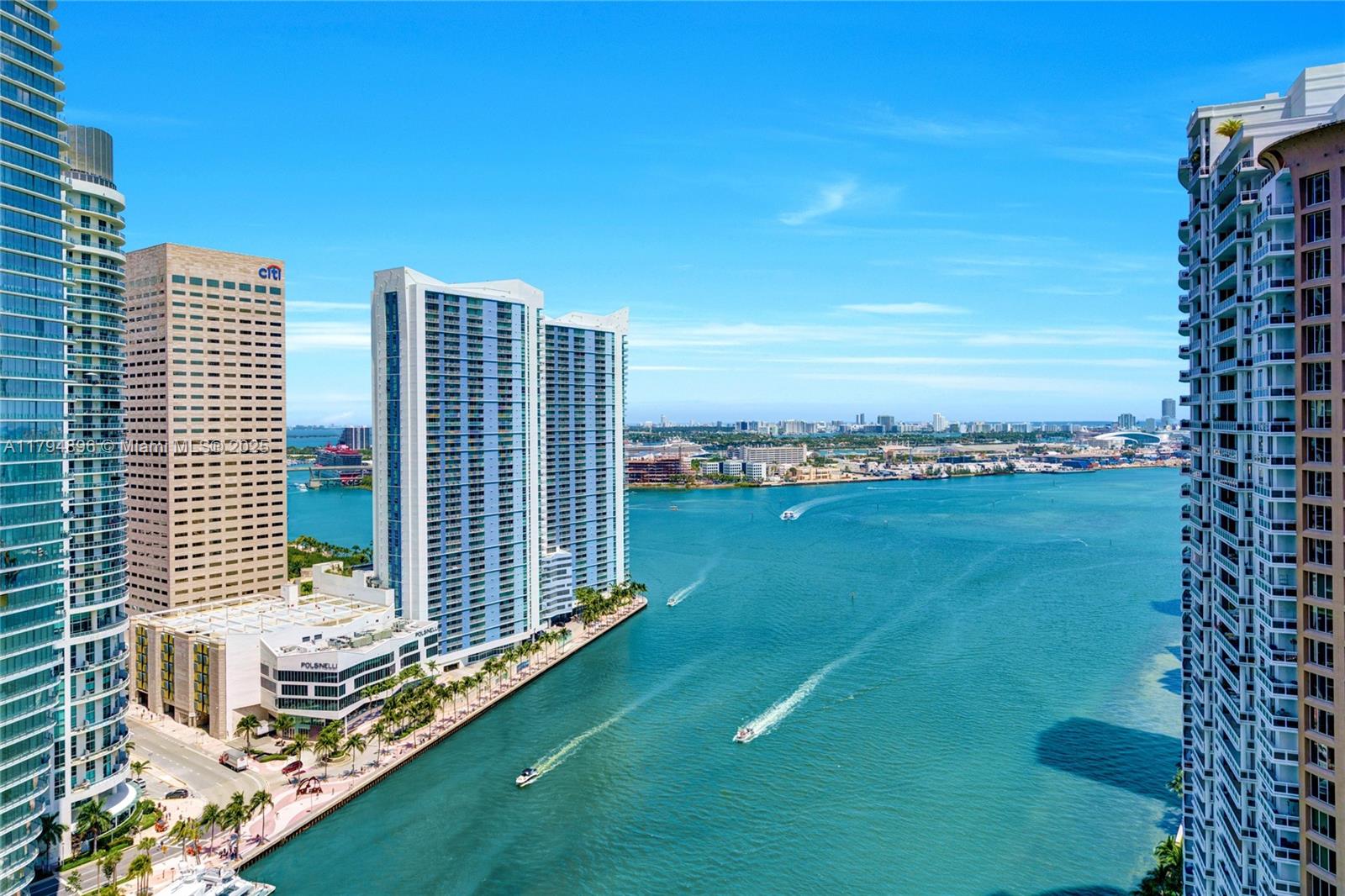 ICONBRICKELL CONDO NO 1 - Residential