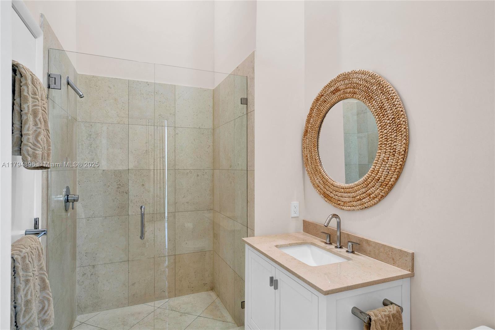 ICONBRICKELL CONDO NO 1 - Residential