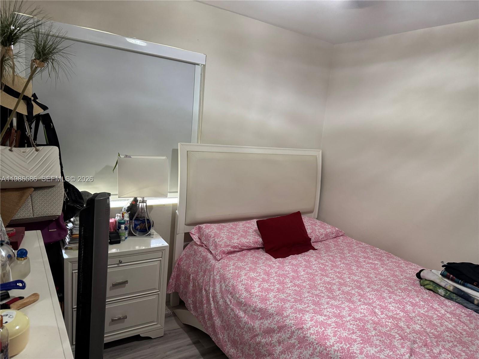 BRADLEY MANOR 3RD ADDN - Residential