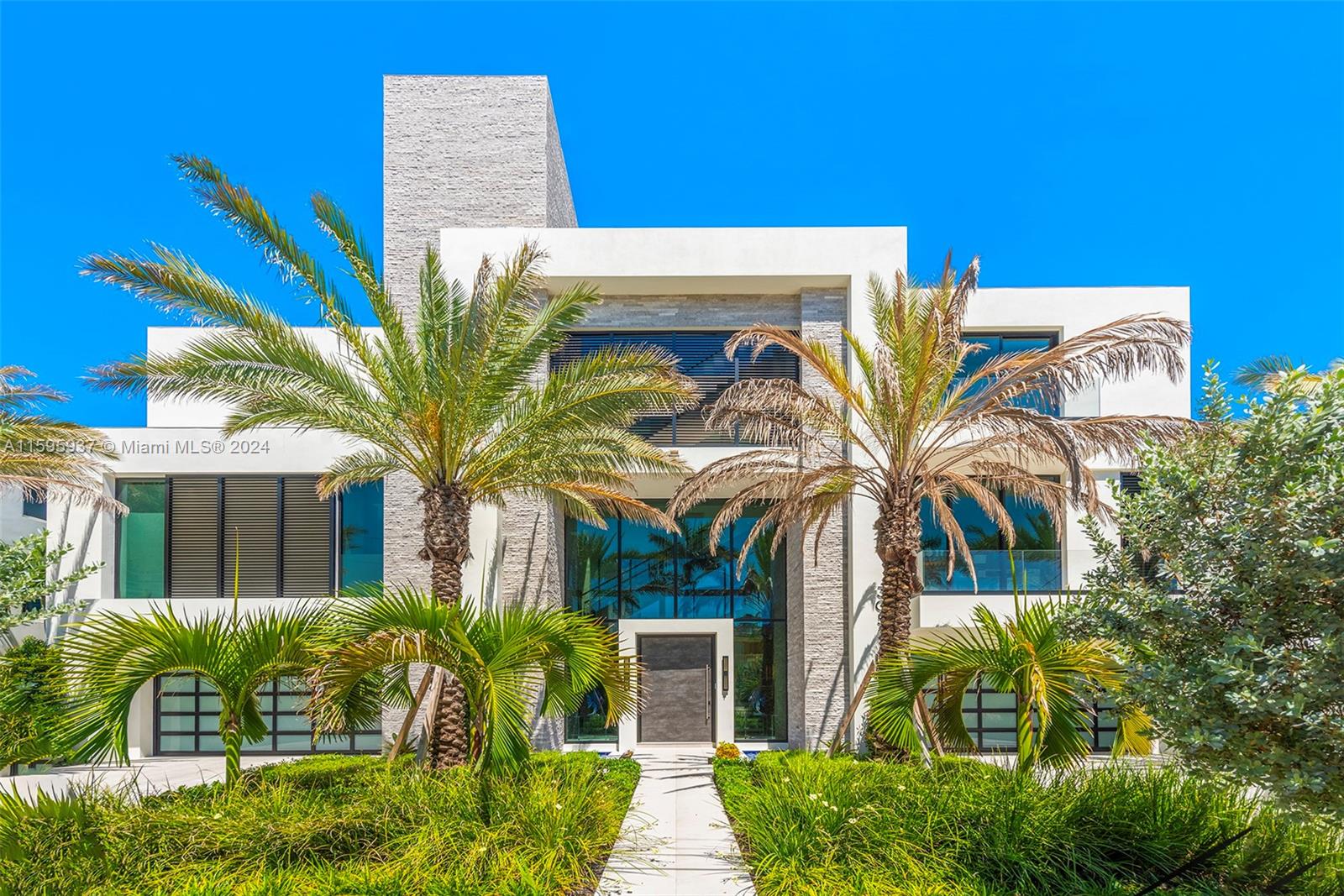 LAUDERDALE BEACH - Residential