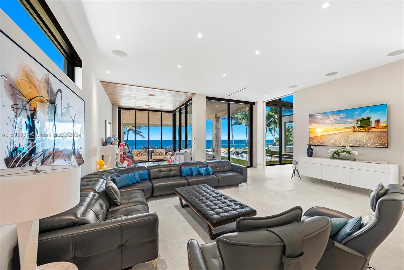 LAUDERDALE BEACH - Residential