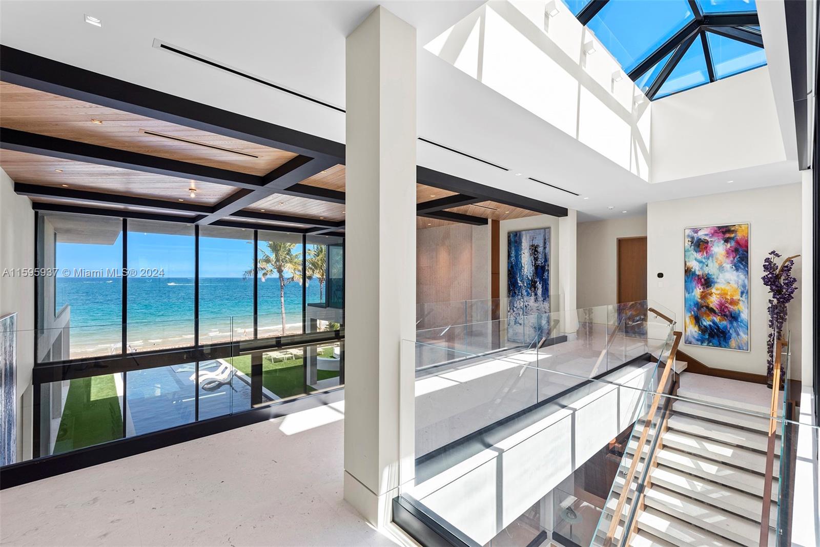 LAUDERDALE BEACH - Residential