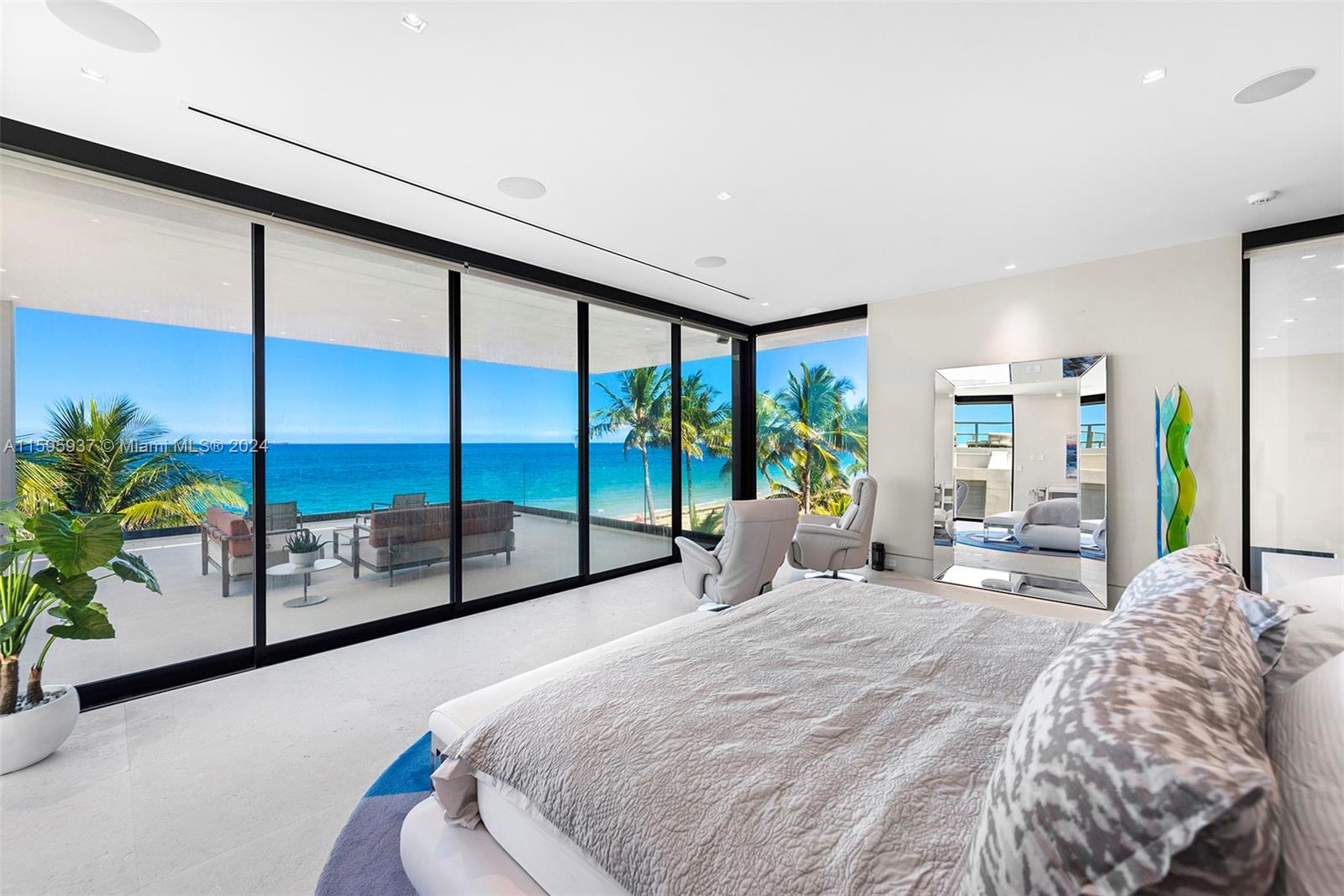 LAUDERDALE BEACH - Residential