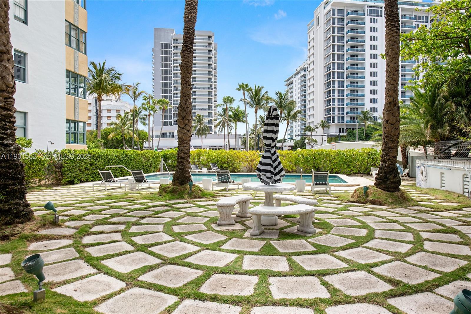 HELEN MAR CONDO - Residential