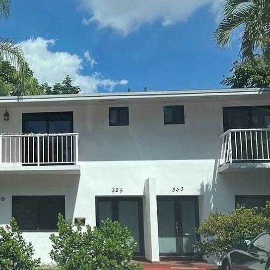 Rental Property at 323 Menores Ave, Coral Gables, Broward County, Florida - Bedrooms: 3 
Bathrooms: 3  - $3,850 MO.