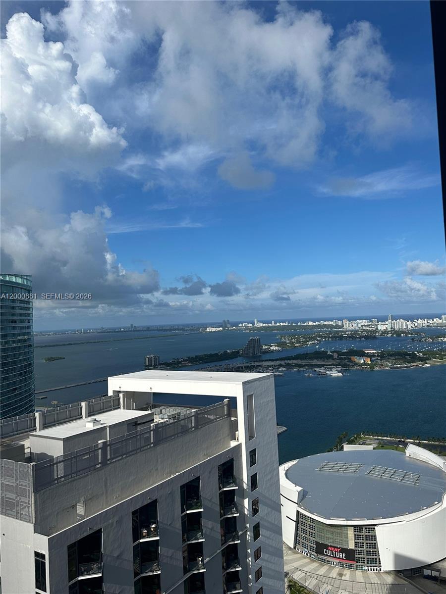 Gale Miami - Residential Lease