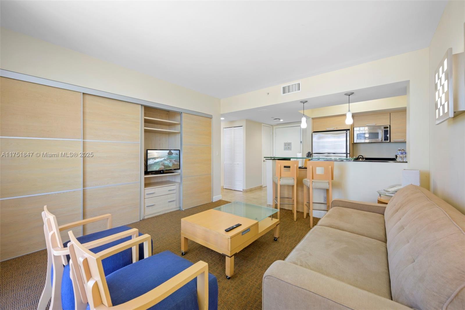 18683 Collins Ave 1105