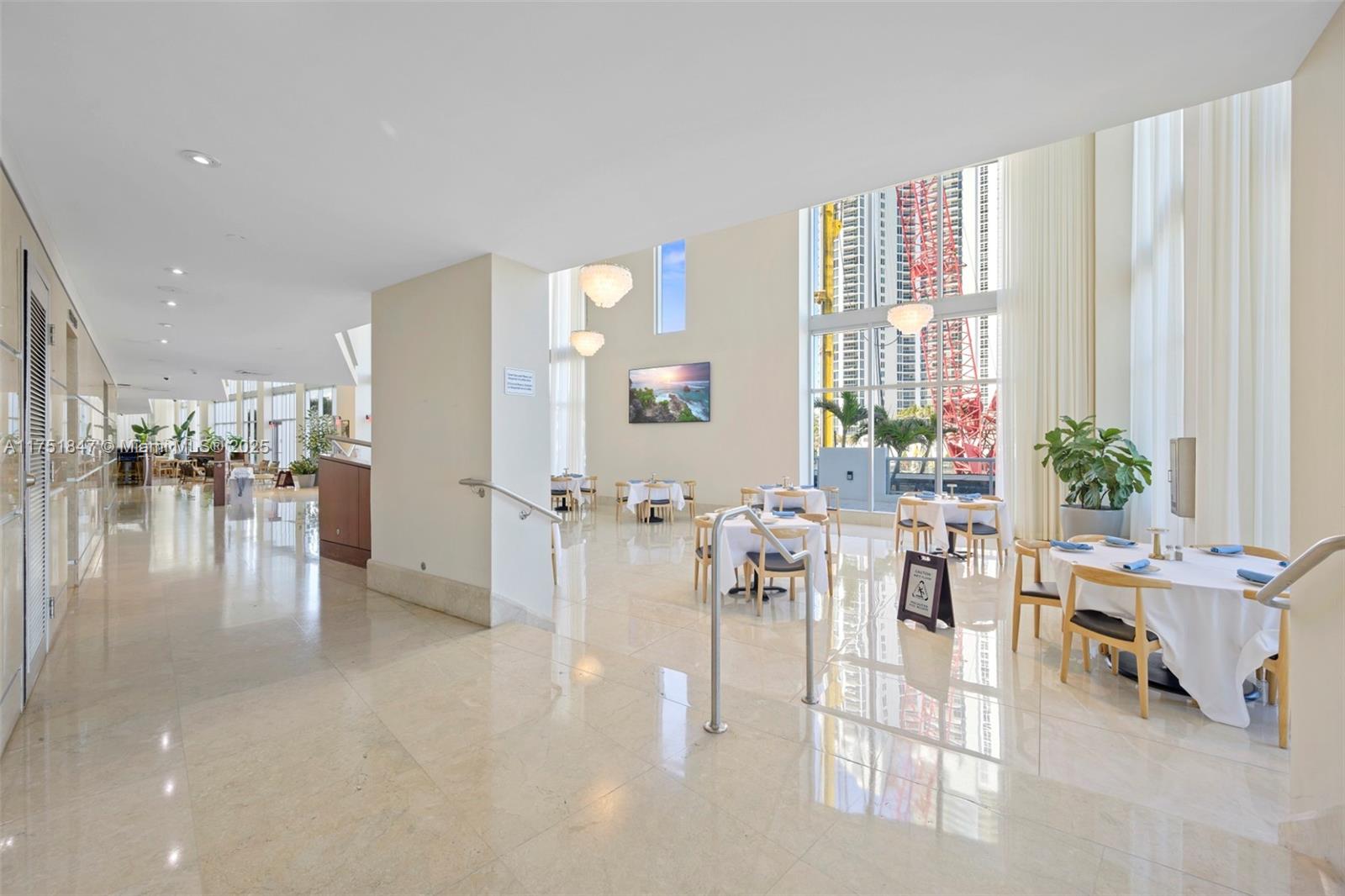 M RESORT RESIDENCES CONDO - Residential