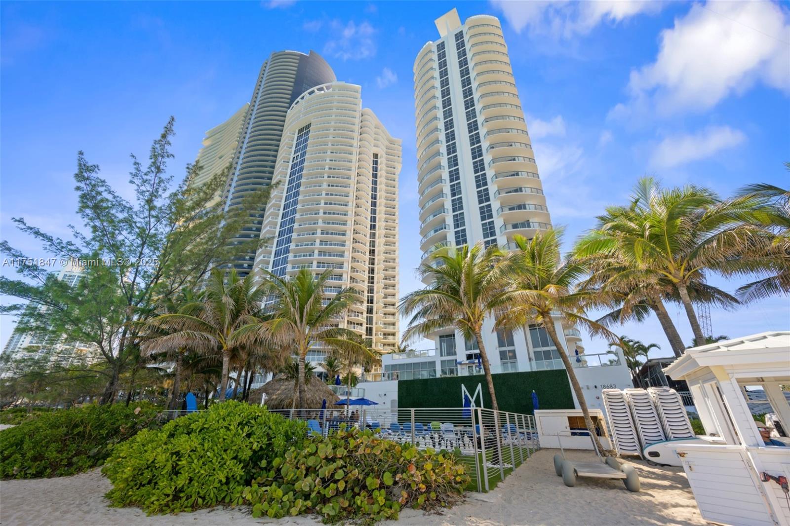 M RESORT RESIDENCES CONDO - Residential