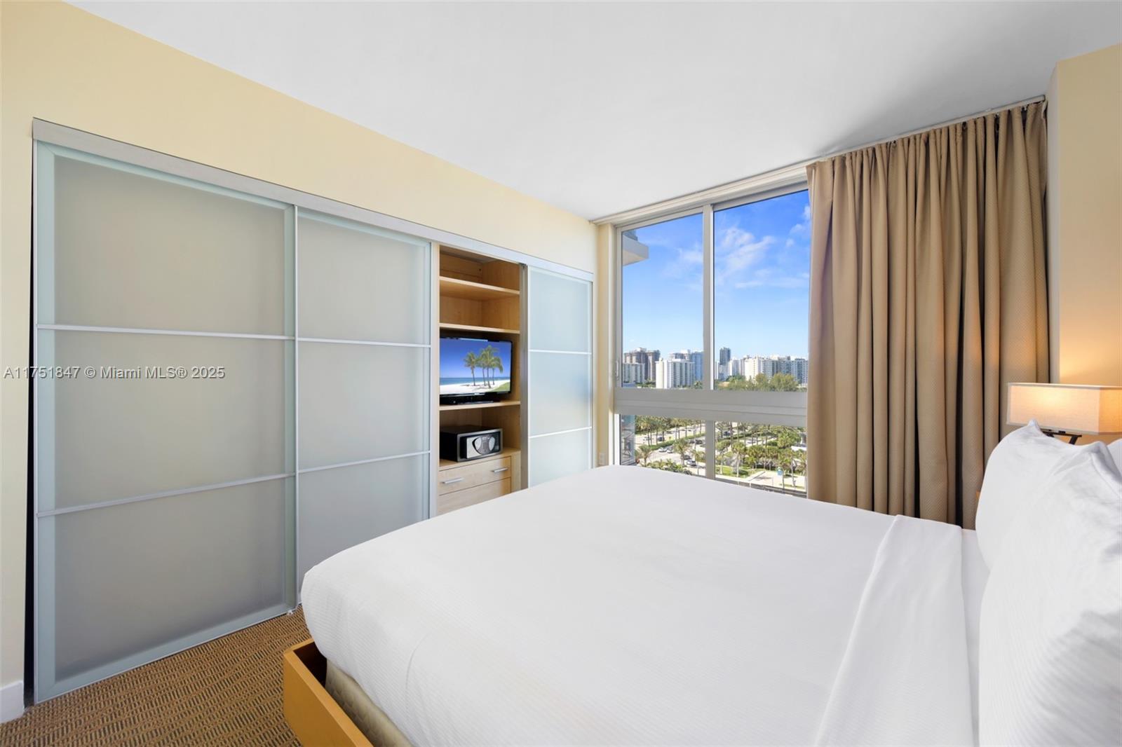 M RESORT RESIDENCES CONDO - Residential