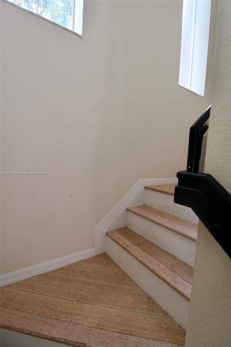 TOWNGATE NORTH - Residential Lease