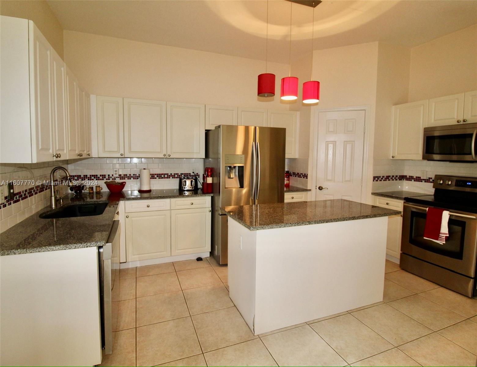 TOWNGATE NORTH - Residential Lease