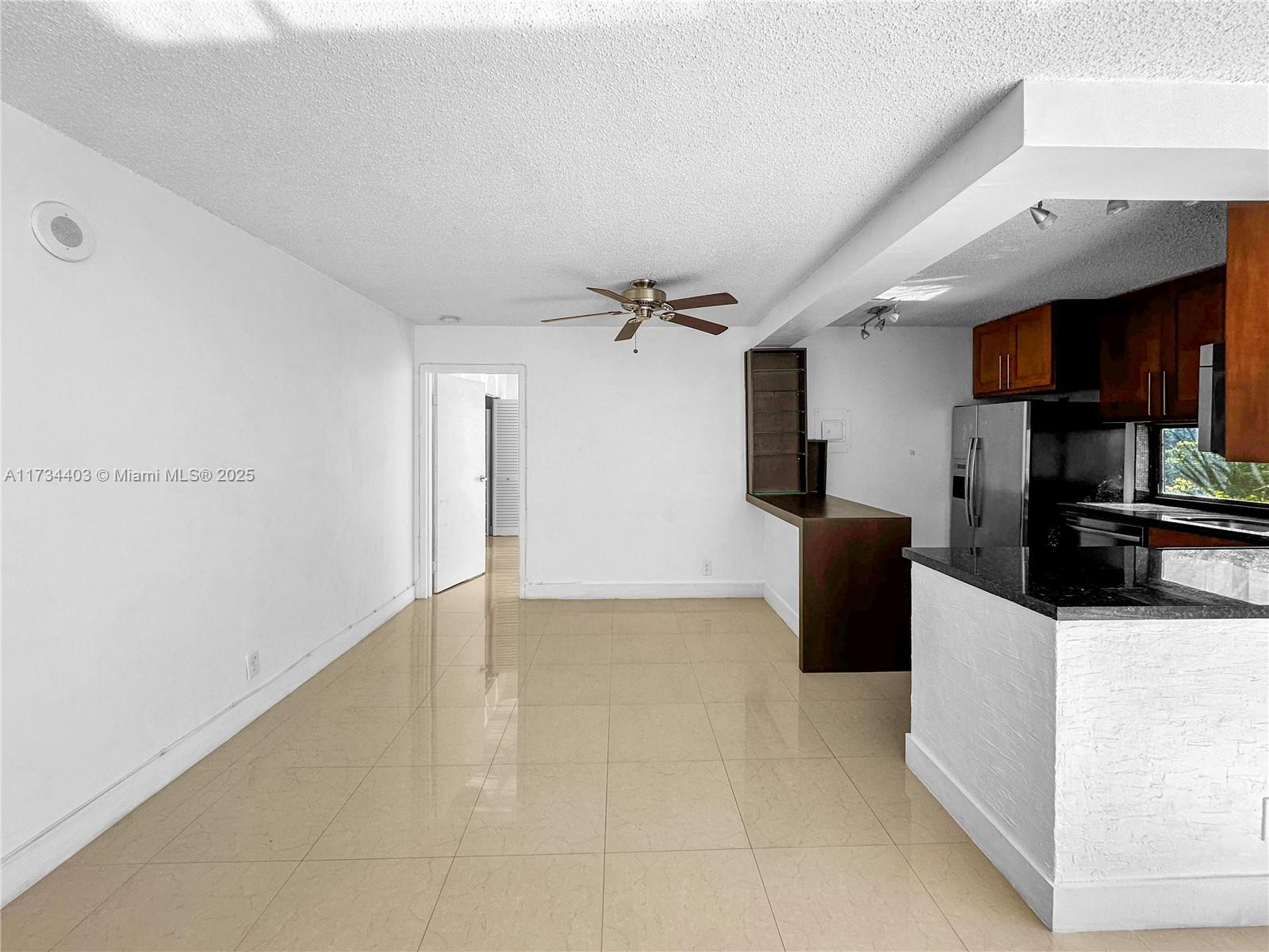 PLAZA OF AMERICAS CONDO P - Residential