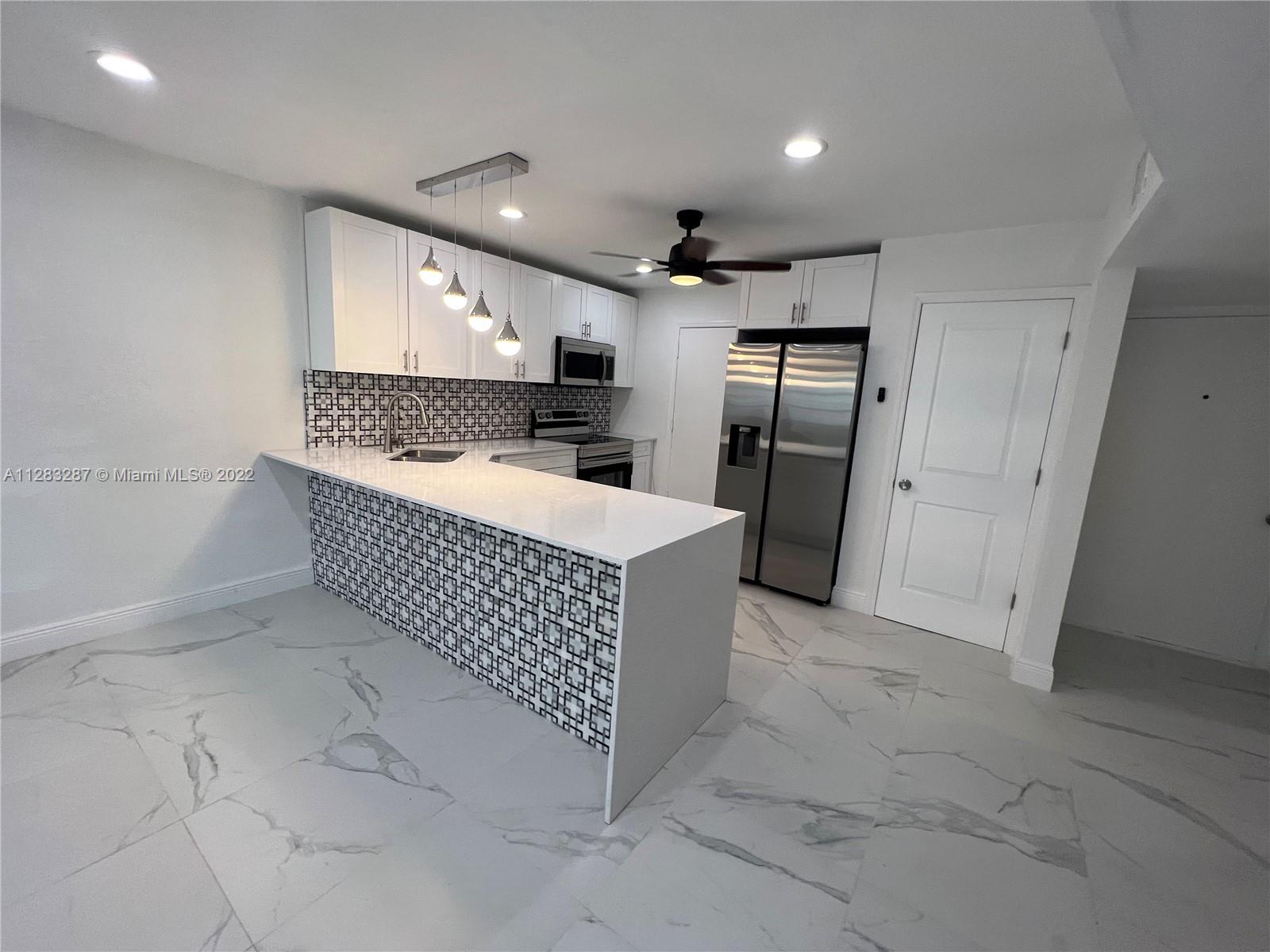 CASTLE APTS 9 CONDO - Residential