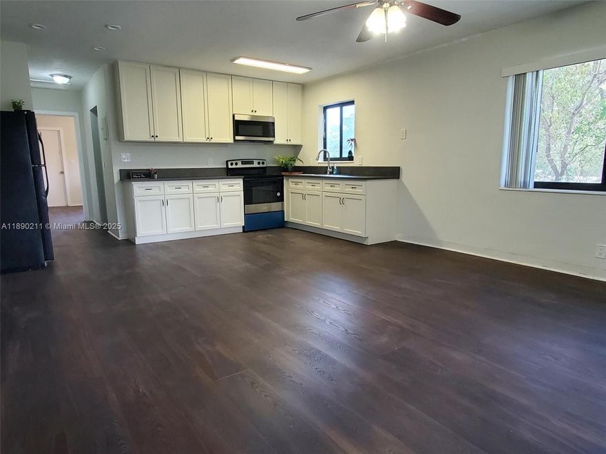 Very spacious & bright apt. with open floor plan. Living room has double French doors that open to a private screened-in patio/ balcony. Backyard is a perfect space to relax. Laundry on-site. Quiet neighborhood. Close to the Beach and Restaurants. Minutes to Gulfstream Village and Mardi Gras Casino. Hurricane shutters and impact windows all around for security and safety. Please TEXT Gabriel