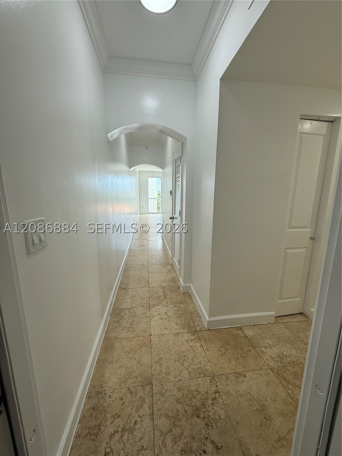 9172 COLLINS AVE 409