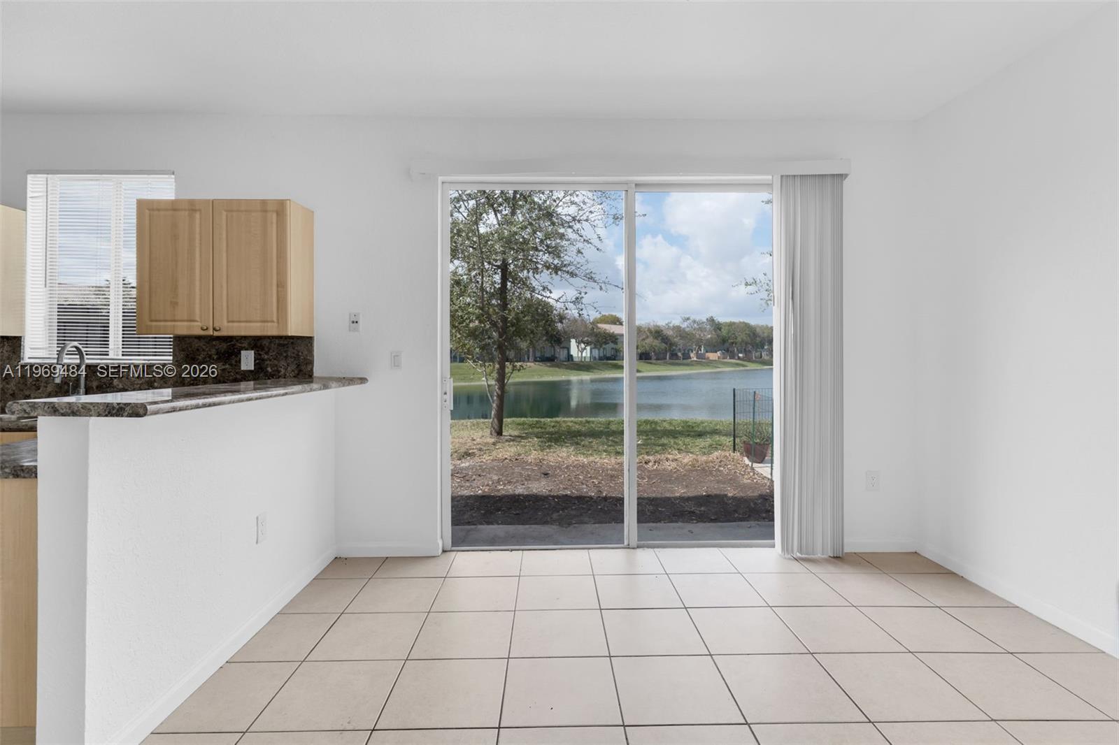 SHOMA TOWNHOMES AT KEYSCO - Residential