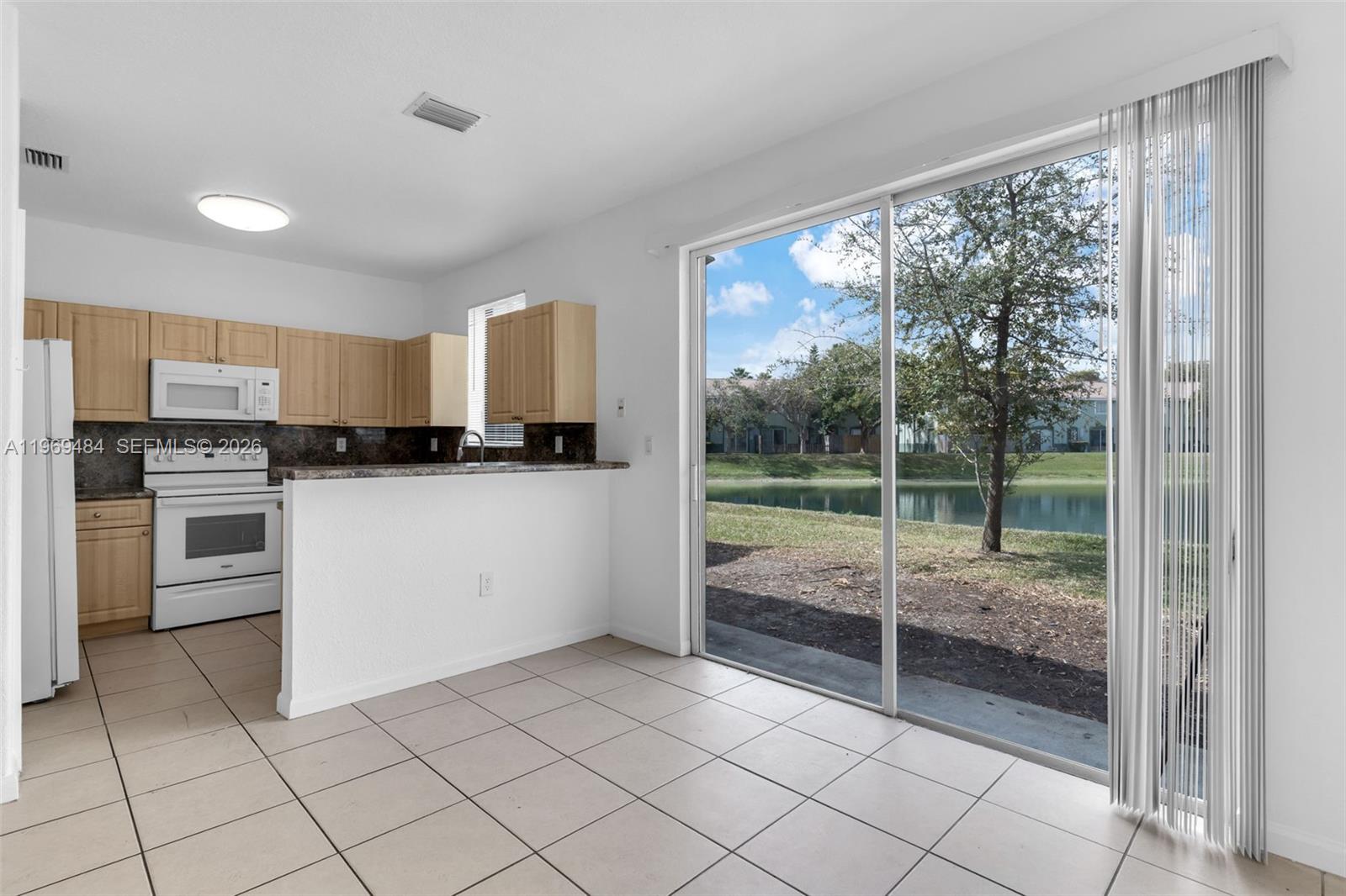 SHOMA TOWNHOMES AT KEYSCO - Residential