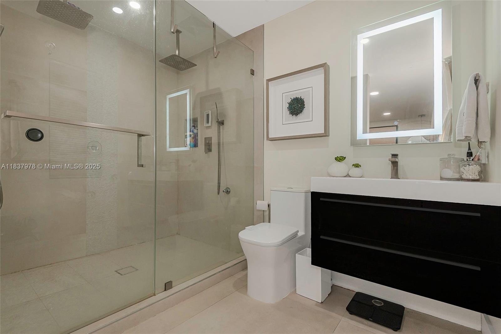 CORAL PARK ESTATES SEC 5 - Residential