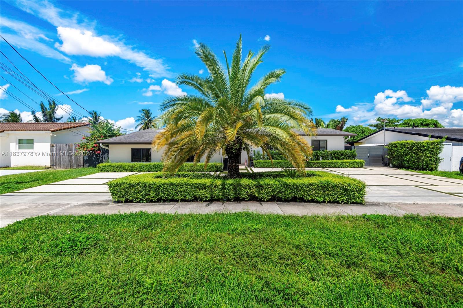 CORAL PARK ESTATES SEC 5 - Residential