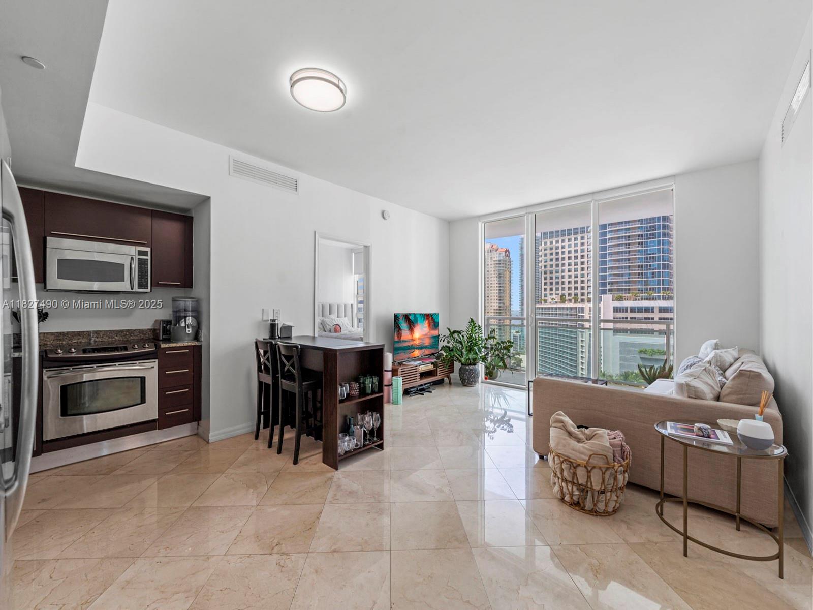 950 Brickell Bay Dr 1807