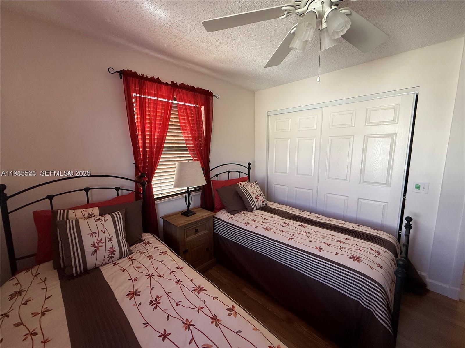 WATERSIDE VILLAGE OF PALM - Residential