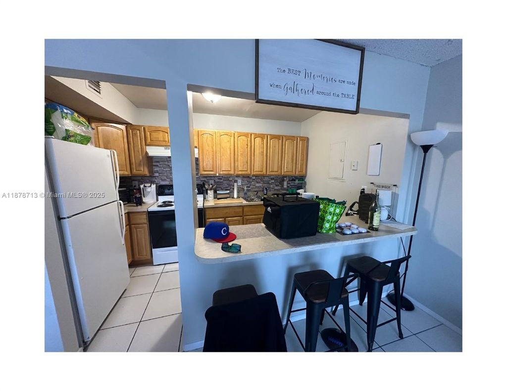 Photo of 455 S Pine Island Rd #301C, Plantation, FL 33324 (MLS # A11878713)