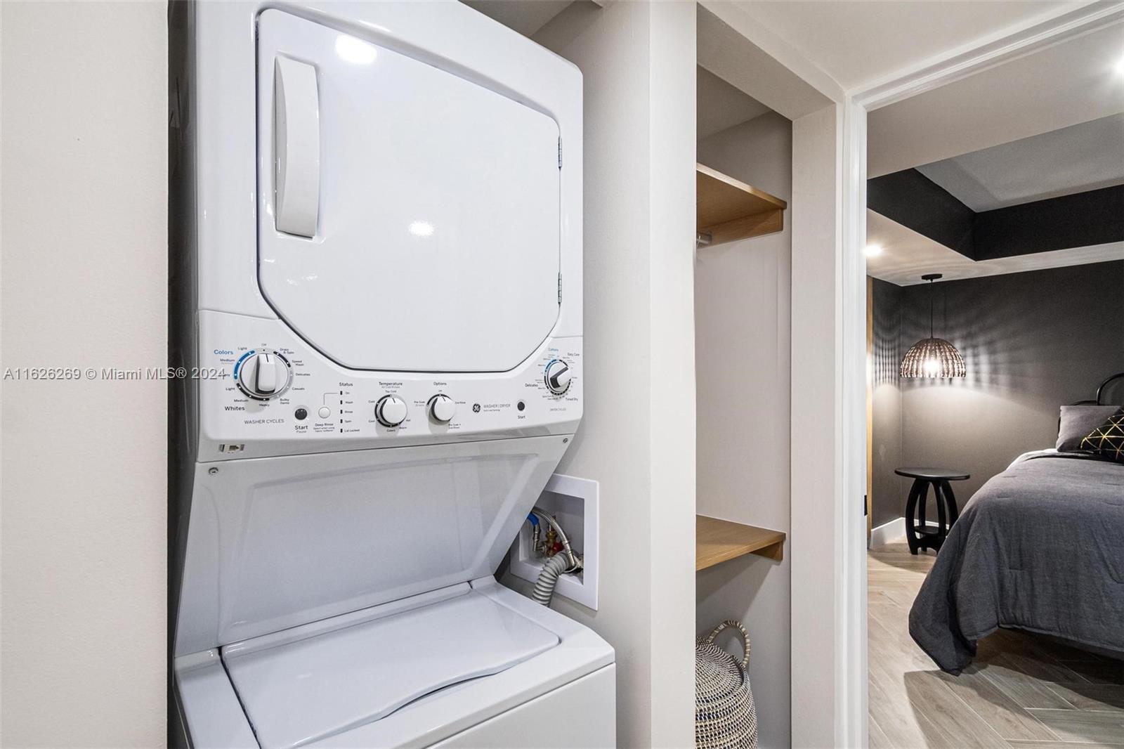 VENETIA CONDO - Residential
