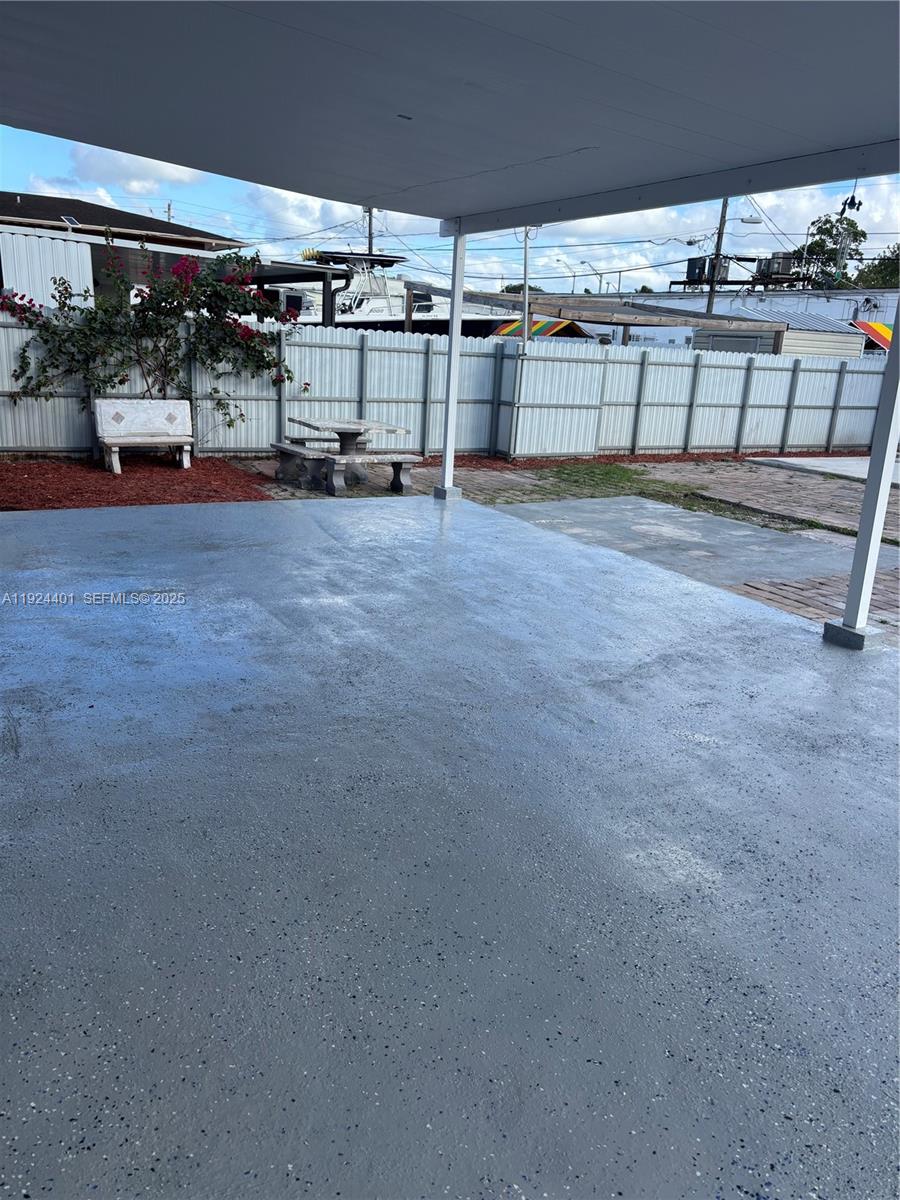 COBOS FRONTON SUB 1 - Residential