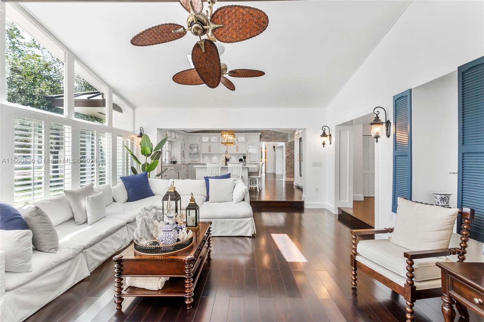 SUNNY SOUTH ACRES - Residential