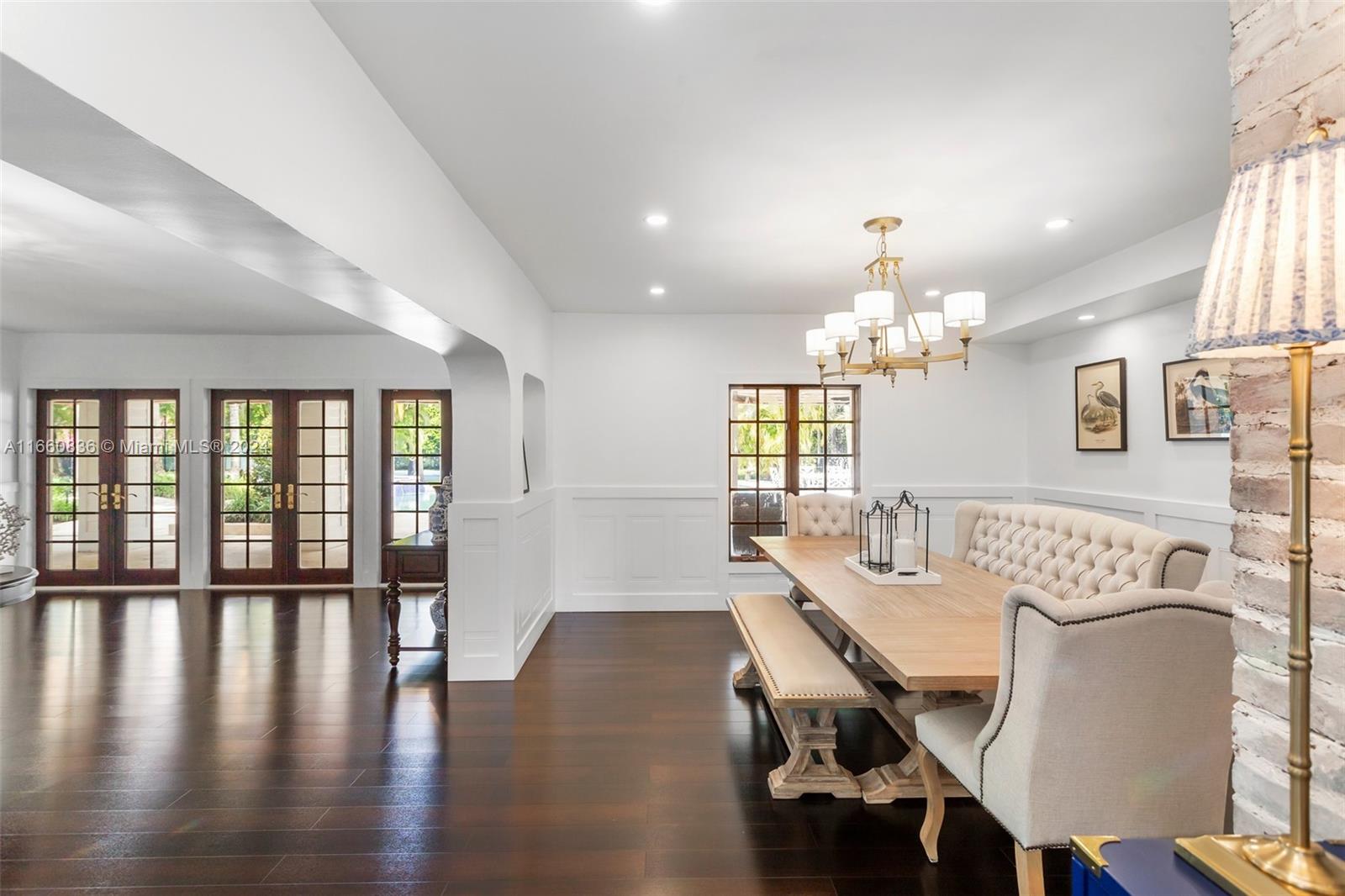 SUNNY SOUTH ACRES - Residential