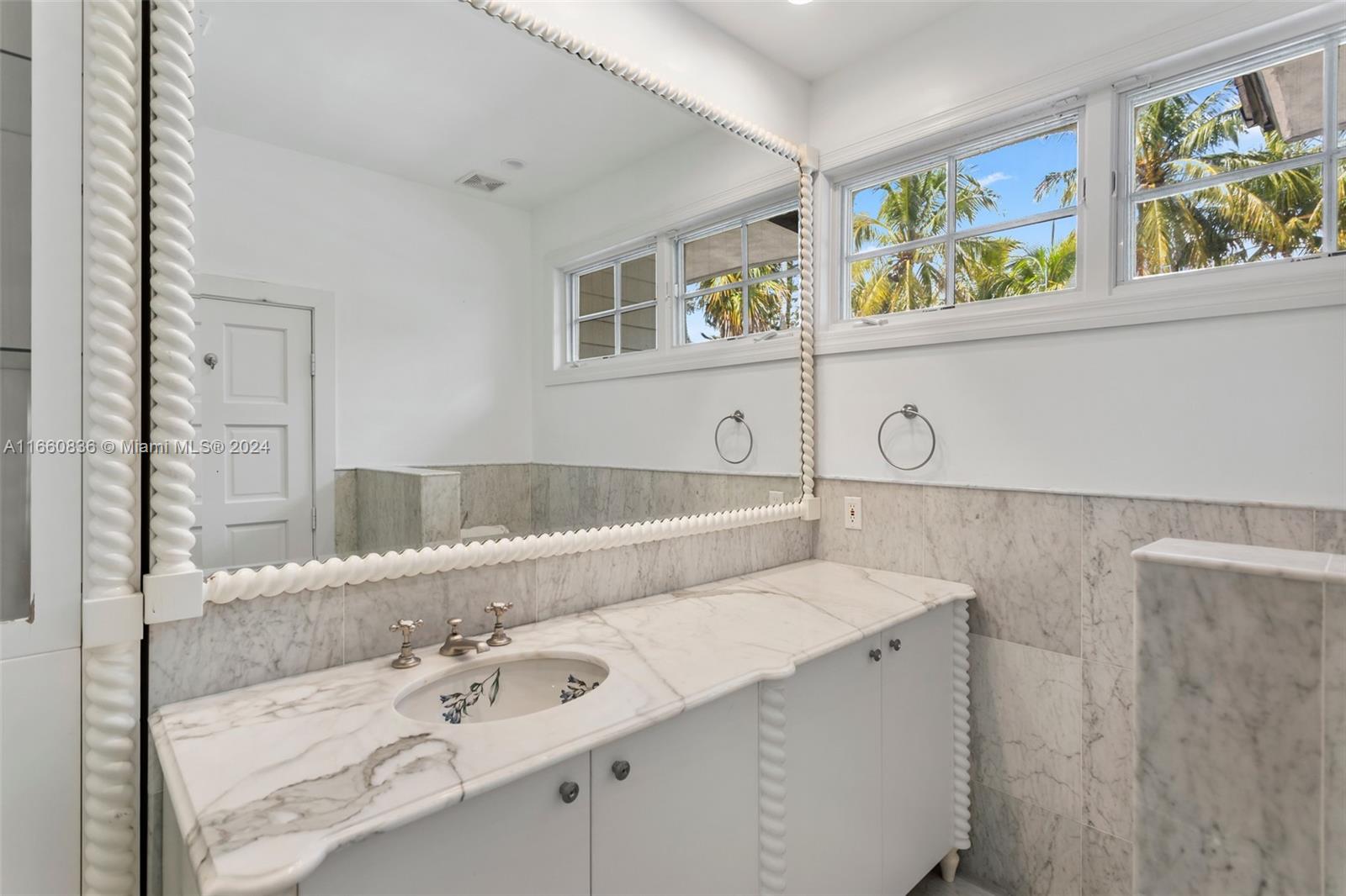 SUNNY SOUTH ACRES - Residential