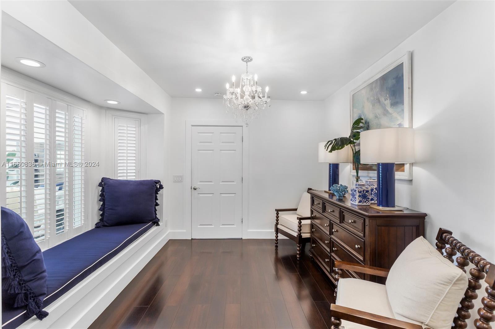 SUNNY SOUTH ACRES - Residential