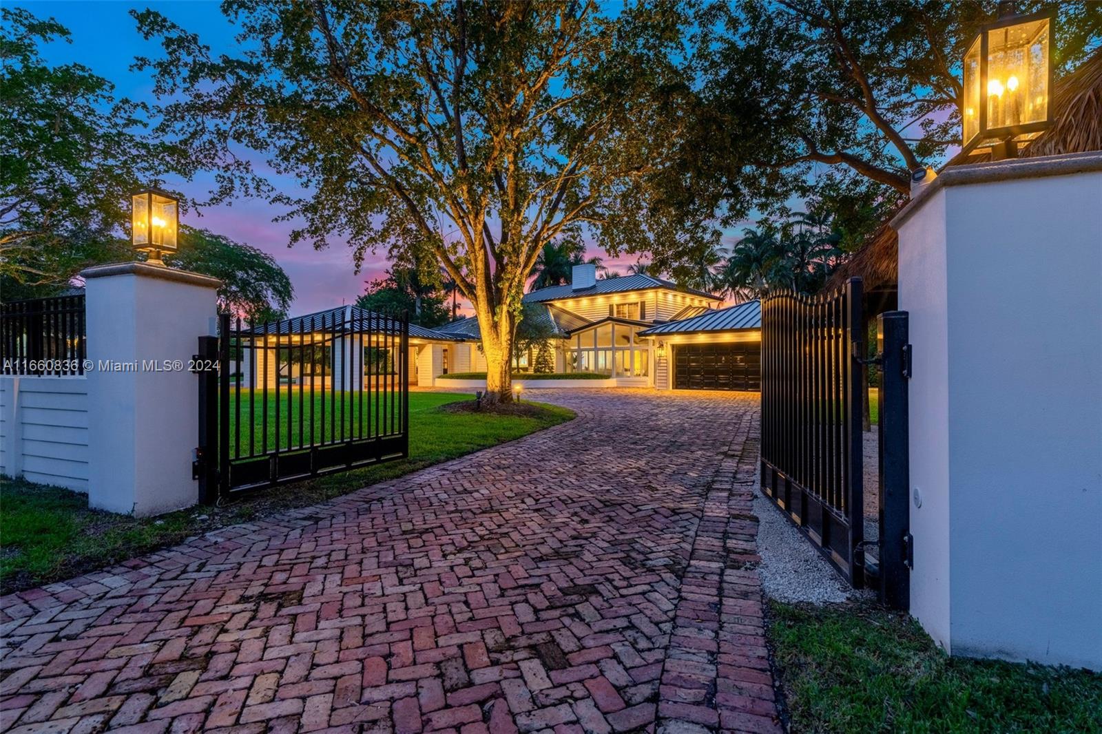 SUNNY SOUTH ACRES - Residential